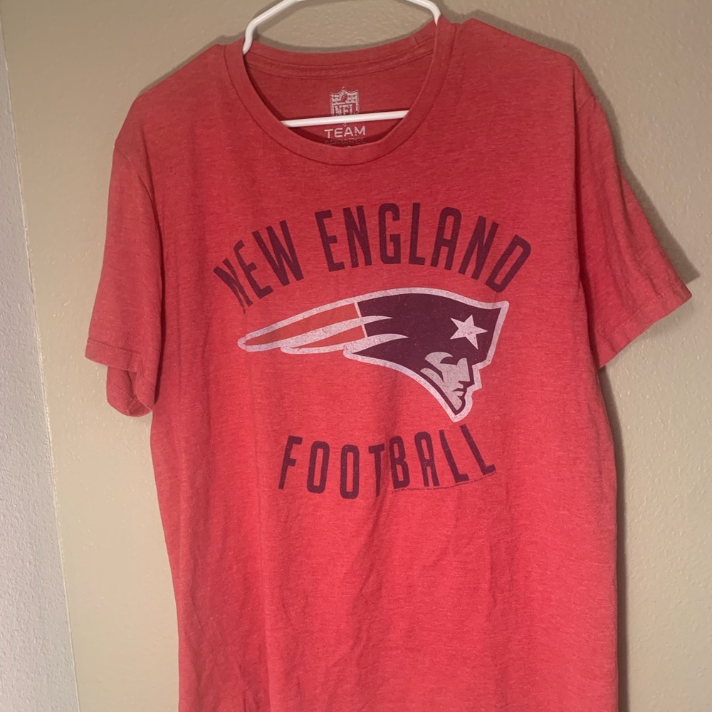New England Patriots Red NFL Apparel T-shirt Mens Large